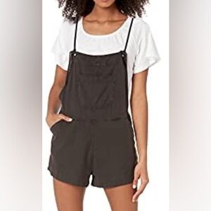 BILLABONG // Out N About Short Overall